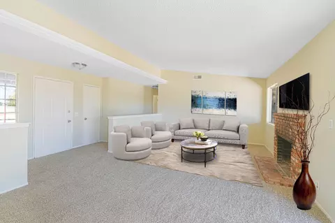 41024 E 159th St, Lancaster, CA 93535 photo 2
