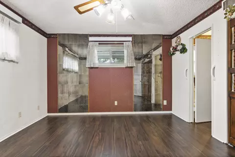 43708 Fig Ave, Lancaster, CA 93534 photo 17