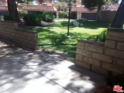 232 Eagle Ln, Palmdale, CA 93551 photo 7