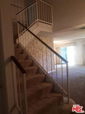 232 Eagle Ln, Palmdale, CA 93551 photo 3