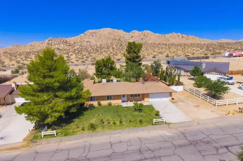 39037 161st St E, Palmdale, CA 93591 photo 3