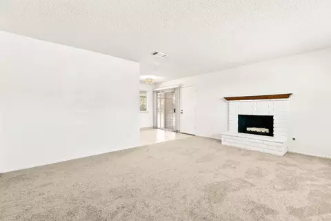 39037 161st St E, Palmdale, CA 93591 photo 5