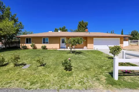 39037 161st St E, Palmdale, CA 93591 photo 2