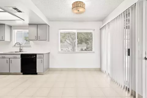 39037 161st St E, Palmdale, CA 93591 photo 10