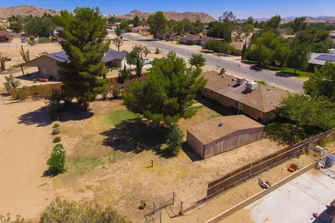 39037 161st St E, Palmdale, CA 93591 photo 26