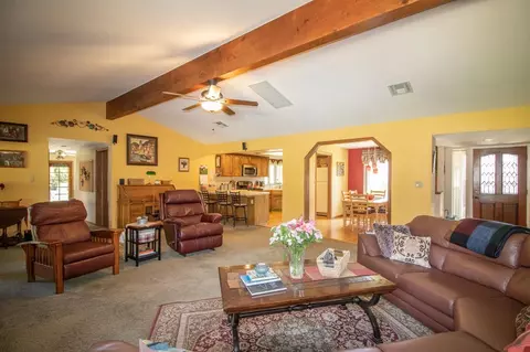 29901 Rolling Oak Dr, Tehachapi, CA 93561 photo 10
