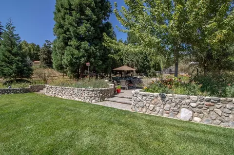 29901 Rolling Oak Dr, Tehachapi, CA 93561 photo 31