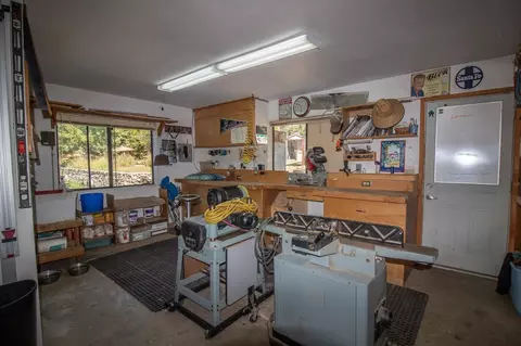 29901 Rolling Oak Dr, Tehachapi, CA 93561 photo 42