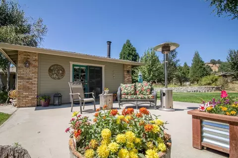 29901 Rolling Oak Dr, Tehachapi, CA 93561 photo 25