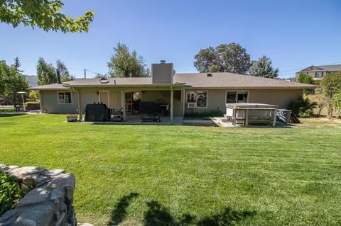 29901 Rolling Oak Dr, Tehachapi, CA 93561 photo 30