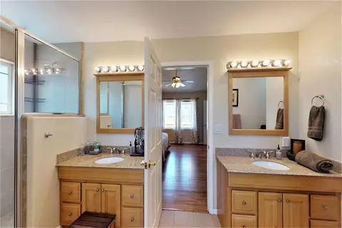 49755 Three Points Rd, Lancaster, CA 93536 photo 23