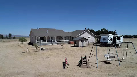 49755 Three Points Rd, Lancaster, CA 93536 photo 34