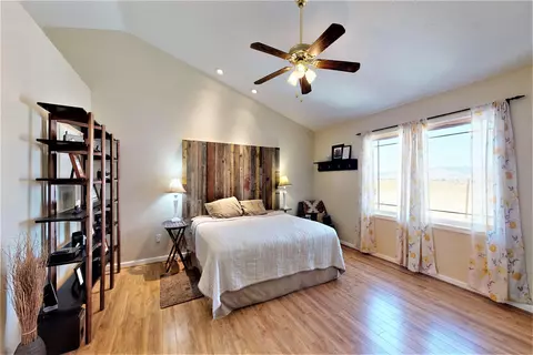 49755 Three Points Rd, Lancaster, CA 93536 photo 20