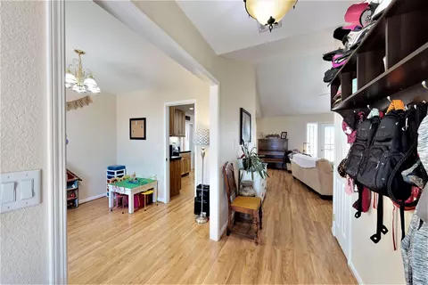 49755 Three Points Rd, Lancaster, CA 93536 photo 5