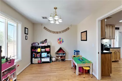 49755 Three Points Rd, Lancaster, CA 93536 photo 6