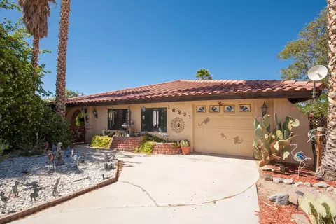 16221 Burning Tree Dr, Llano, CA 93544 photo 5