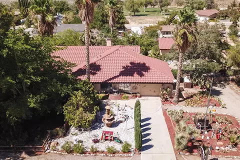 16221 Burning Tree Dr, Llano, CA 93544 photo 1