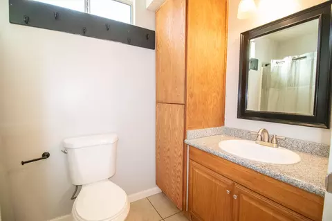 814 Elm St, Tehachapi, CA 93561 photo 25