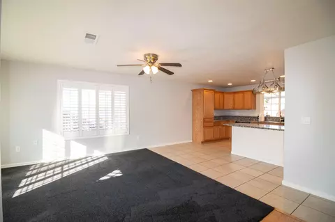 814 Elm St, Tehachapi, CA 93561 photo 15