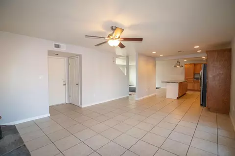 814 Elm St, Tehachapi, CA 93561 photo 6
