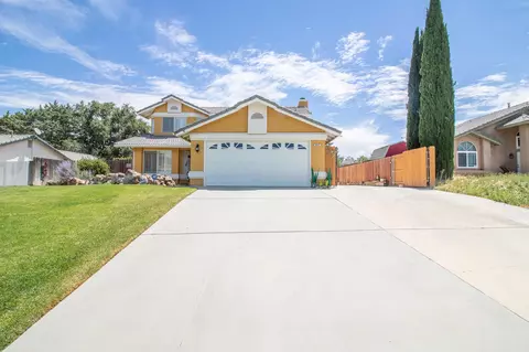 814 Elm St, Tehachapi, CA 93561 photo 3
