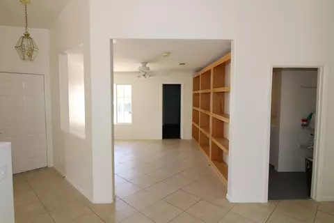 36465 Blacksmith Dr, Palmdale, CA 93550 photo 6