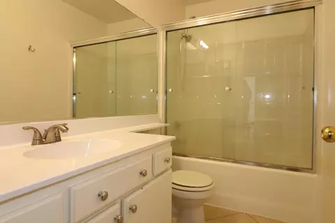 36465 Blacksmith Dr, Palmdale, CA 93550 photo 8