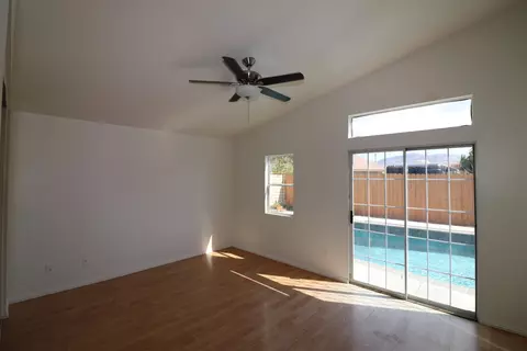 36465 Blacksmith Dr, Palmdale, CA 93550 photo 12