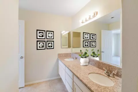 43722 Nicole St, Lancaster, CA 93535 photo 10