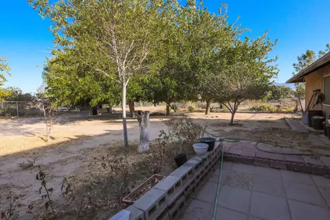 38648 151st St E, Palmdale, CA 93591 photo 11