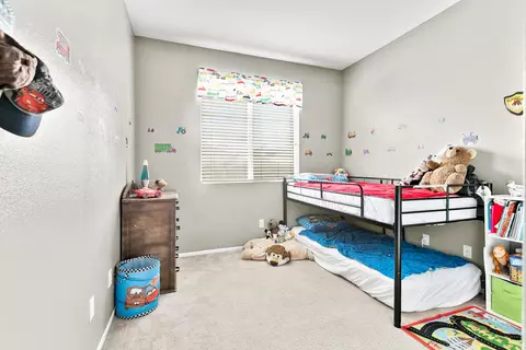 1304 Valiant St, Lancaster, CA 93534 photo 11