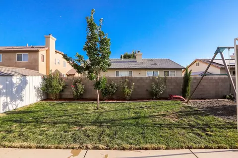 1304 Valiant St, Lancaster, CA 93534 photo 25