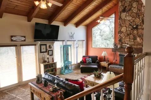 27080 Oakflat Dr, Tehachapi, CA 93561 photo 6