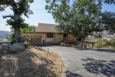 27080 Oakflat Dr, Tehachapi, CA 93561 photo 3