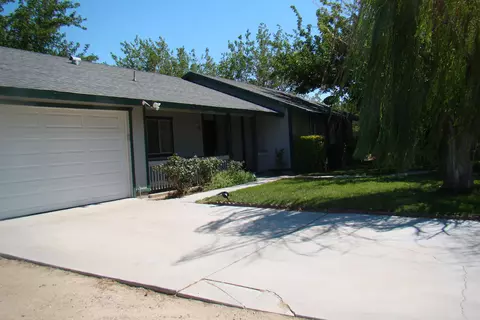 39928 E 179th St, Palmdale, CA 93591 photo 3