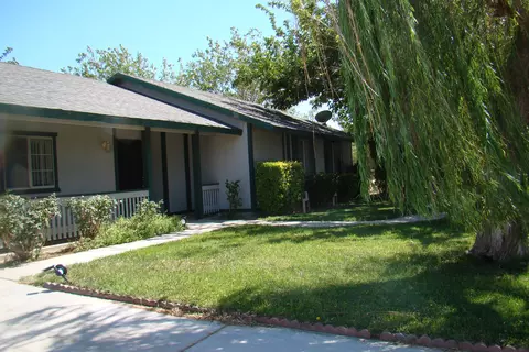 39928 E 179th St, Palmdale, CA 93591 photo 1
