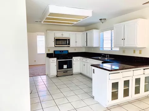 44042 Sunview Ct, Lancaster, CA 93535 photo 10
