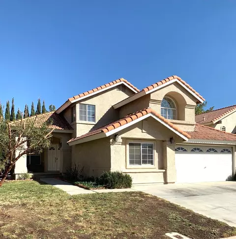 44042 Sunview Ct, Lancaster, CA 93535 photo 2