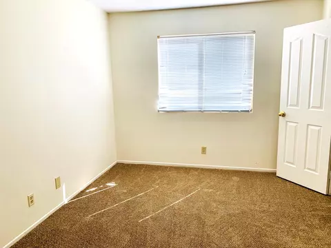44042 Sunview Ct, Lancaster, CA 93535 photo 14