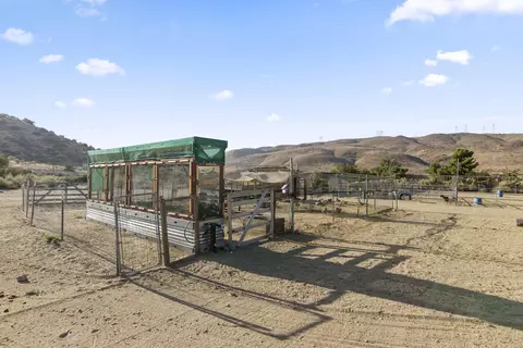 33315 Oracle Hill Rd, Palmdale, CA 93550 photo 27