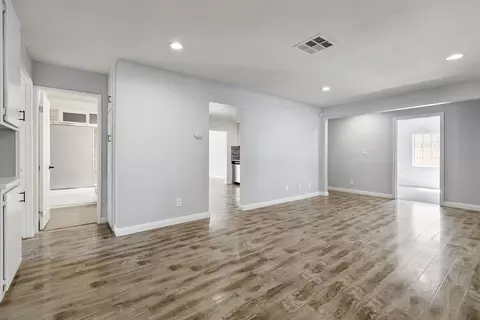 43030 W 36th St, Lancaster, CA 93536 photo 3