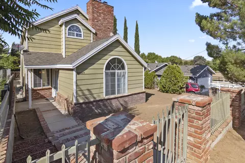 3807 Smith Ave, Acton, CA 93510 photo 3