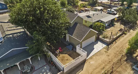 3807 Smith Ave, Acton, CA 93510 photo 2