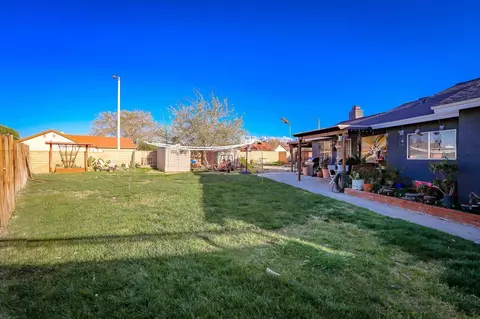 37018 29th Pl E, Palmdale, CA 93550 photo 5