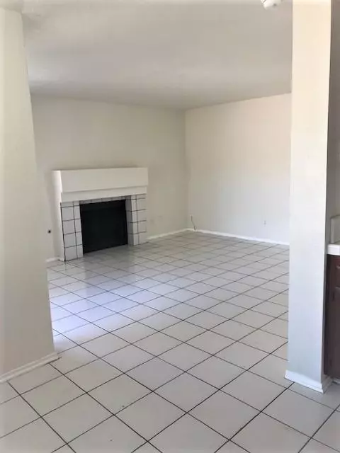 2127 Morningside Ave, Lancaster, CA 93535 photo 4