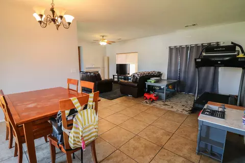 114 Clearview Ct, Tehachapi, CA 93561 photo 4