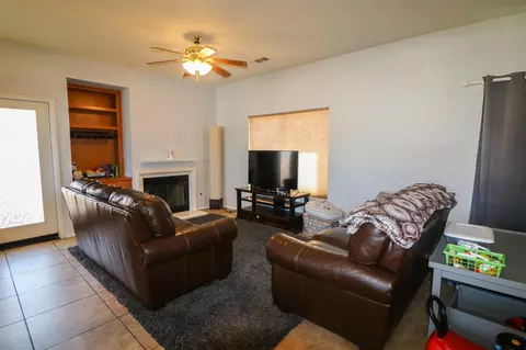 114 Clearview Ct, Tehachapi, CA 93561 photo 7