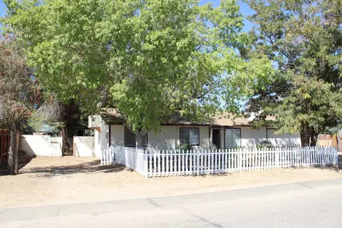 40715 E 179th St, Lancaster, CA 93535 photo 2