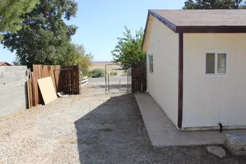 40715 E 179th St, Lancaster, CA 93535 photo 24