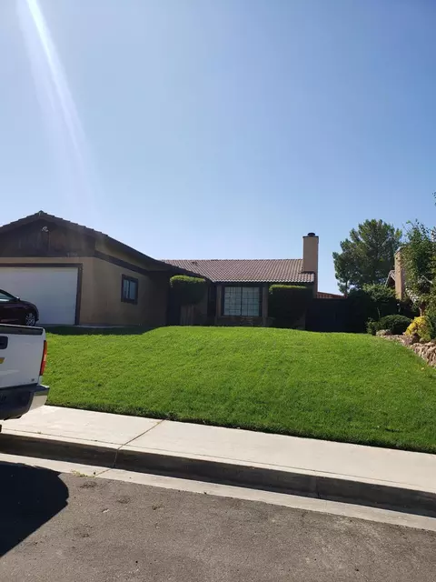 37057 Ran Dr, Palmdale, CA 93550 photo 1